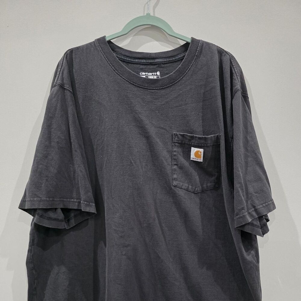 Carhartt Men's Black and Grey T-shirt